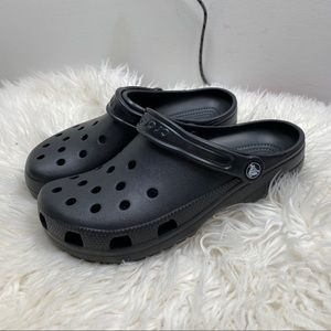 crocs classic clog black